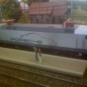 Porsche train.jpg