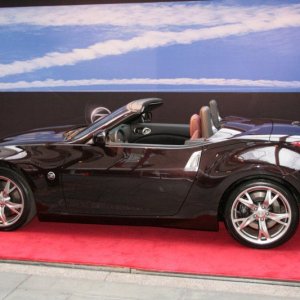 nissan-370z-convertible-2.jpg
