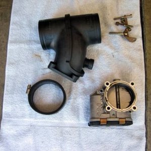Trottle Body.jpg
