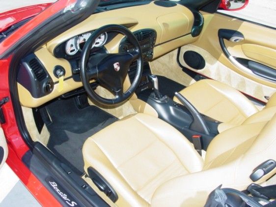 Porsche Interior1.jpg